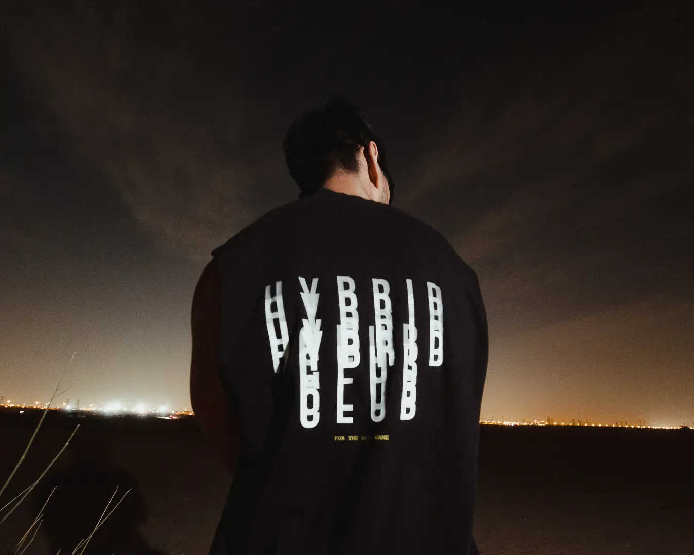 Athlete from behind at night, HYBRID CLUB tee